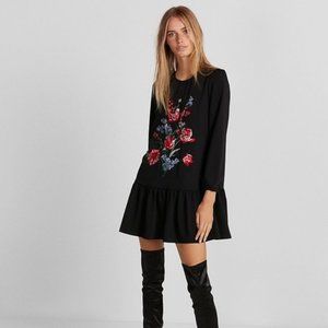 EXPRESS Floral Embroidered Shift Dress, Size M